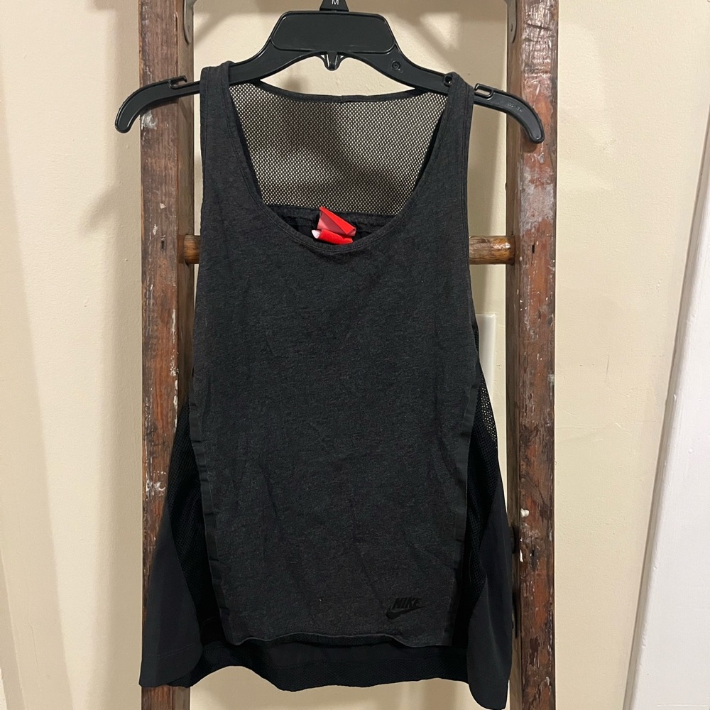 Nike Women's Charcoal and Black Tank Top